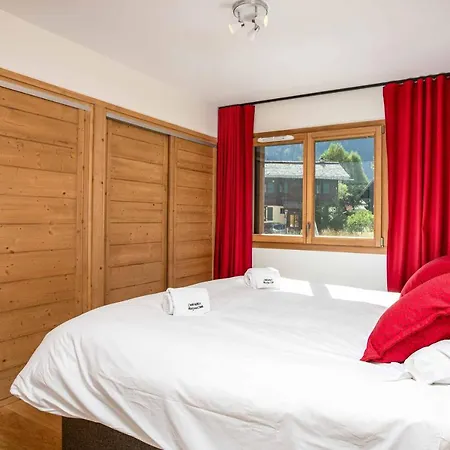 Coin Des Drus - Year * شامونكس